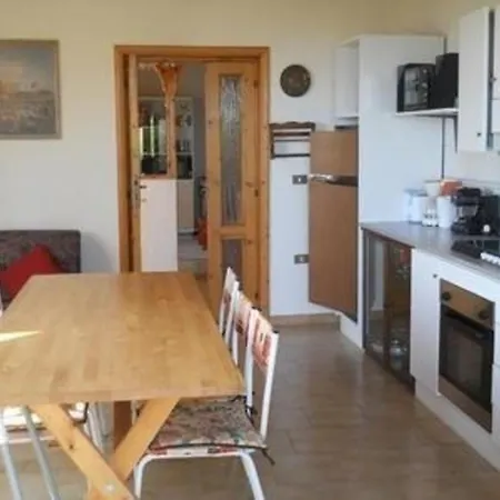 In Mit Whirlpool, Garten Und Terrasse * Catignano