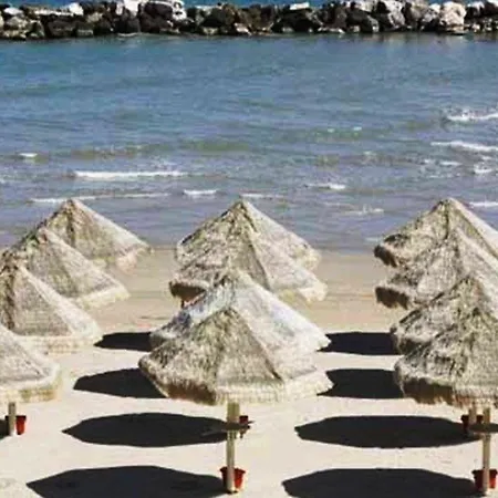 Appartement In Mit Whirlpool, Garten Und Terrasse *